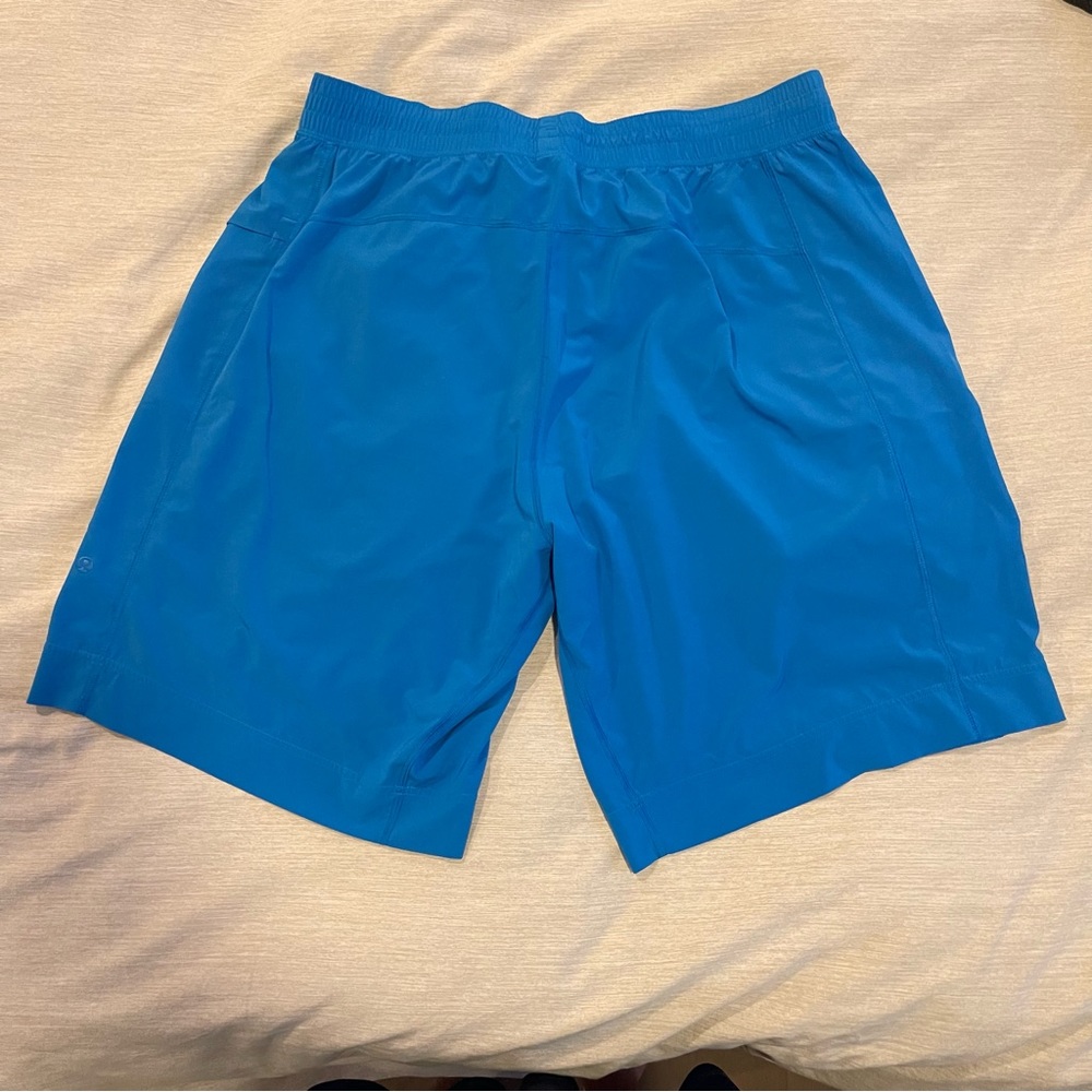 Men’s XXL Lululemon Gym Shorts Blue Drawstring